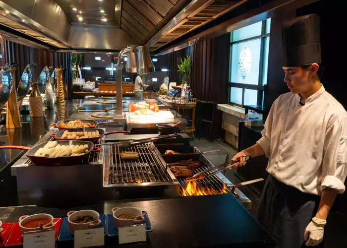 هتل لبوآ ات استیت تاور بانکوک